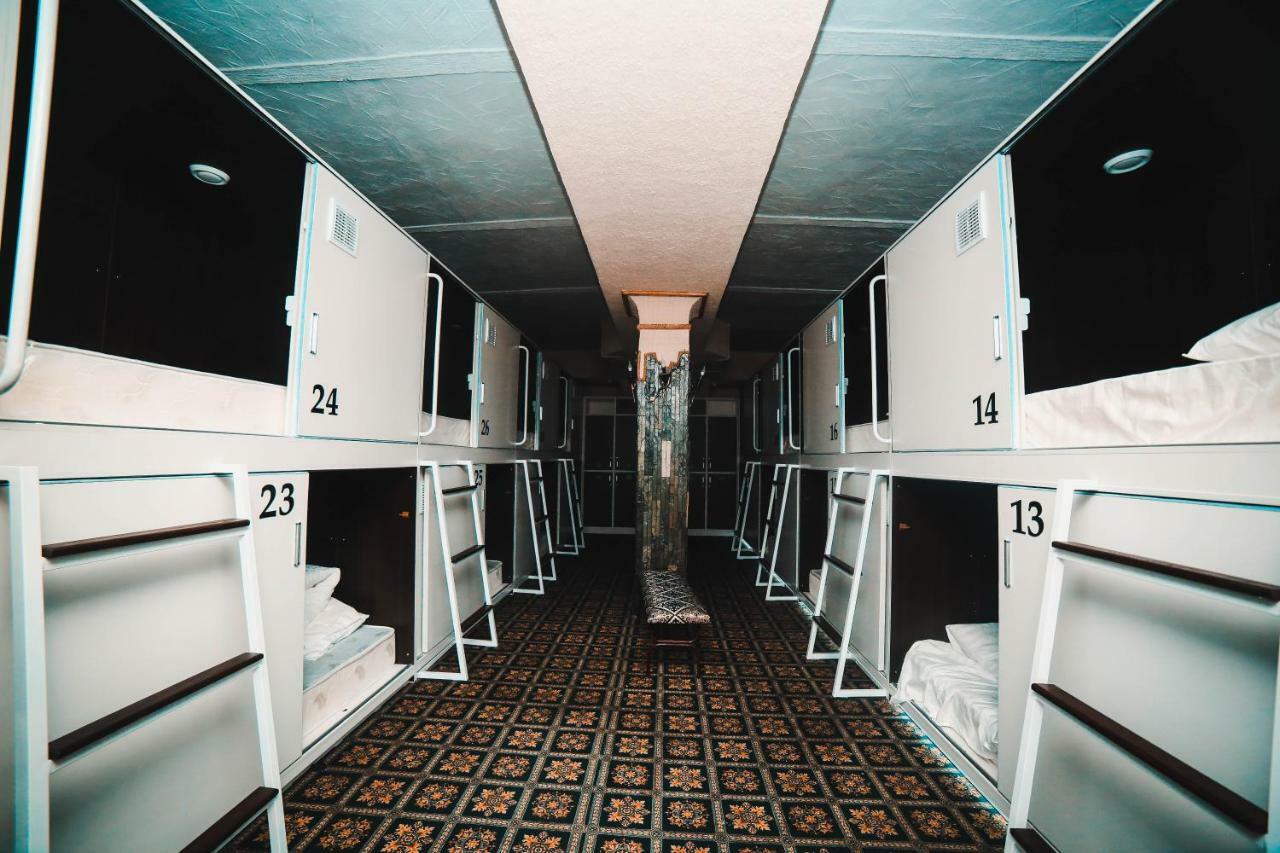 Capsule Hotel Technocave Bishkek Luaran gambar